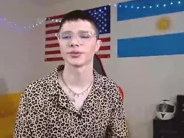 Explore Chaturbate's Danny_noir danny_noir from Chaturbate