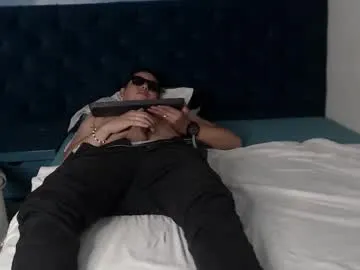 danteballiam — Hey! Go  Show body tour Naked  [199 tokens left] Add me  #armpits #bigcock #feet #cum #new