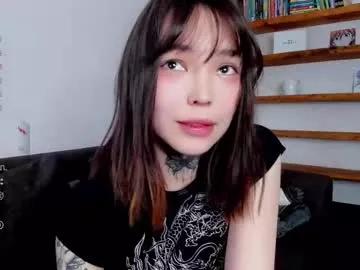 dark_ester on Chaturbate