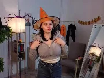 Admire Denicehendson, she wants to masturbate for you denicehendson from Chaturbate