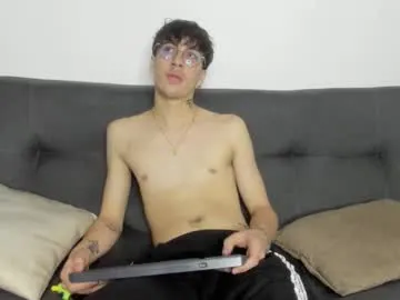 dio_star on Chaturbate