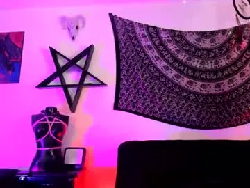 dirtyonix —   Make me cum    PVT OPEN [1666 tokens left] #tattoo #goth #mistress #bigcock #smoke