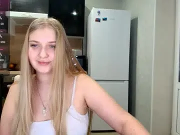 do_u_want_alice — melt the ice on your neckline #bigboobs   #jeans #bbw #leggings  #british   #daddy # [0 tokens remaining]