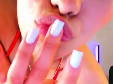 donnaa_drew on Chaturbate