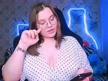 Slutty Dreamforyoue2 wants you to fuck her body now dreamforyoue2 from Chaturbate