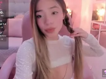 dulce_powl — GOAL: Complete naked [93 tokens remaining] Welcome to my room! #18 #feet #flexible #glasses #ahegao