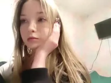 elaynecinco — Goal:   ass massage  Hello Im Mia, I'm new here and I want to know more about this site, can you help me? #new  #shy #pretty #young  #18 [35 tokens remaining]