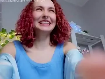 emily_lune — GOAL: Massage boobs [19 tokens remaining] Apple or pumpkin pie?  #redhead #shy #teen #bigass #nonude