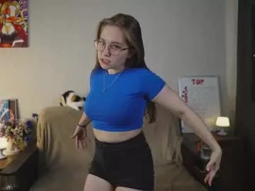 emmatiny on Chaturbate 