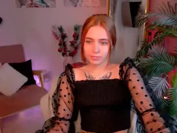 enchanted_bella on Chaturbate