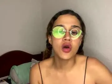 erixed — IM PLAYING LEAGUE OF LEGENDSS :3! #latina #natural #gaming #leagueoflegends #playing [100 tokens remaining]