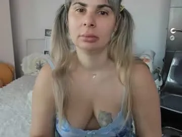 eroticsensualkitty4u on Chaturbate