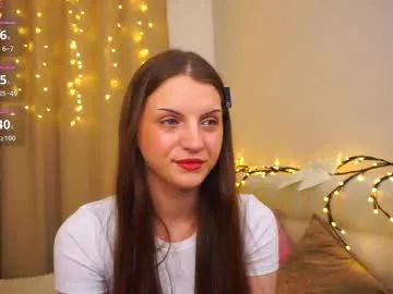 estrellabecnel — Goal: Hot lip tease fo you! ^^  #new #teen #18 #shy #young [23 tokens remaining]