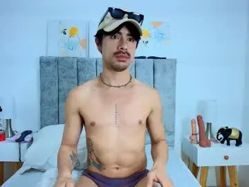 ethan_briggs on Chaturbate