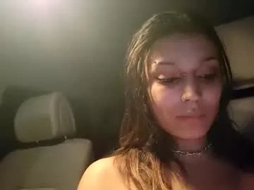 futuresizequeen on Chaturbate 