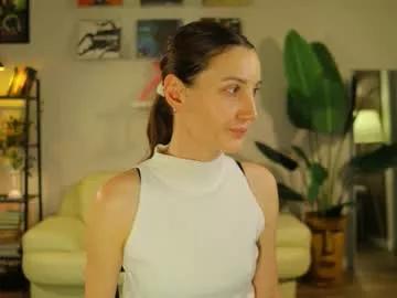 Masturbate to hot model G_ia g_ia from Chaturbate