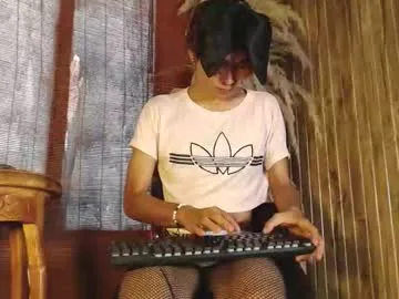 gaze_dream — GOAL: Sexy Dance [50 tokens remaining] Dance and CUM with me daddy  #feet #femboy #cute #twink #dance