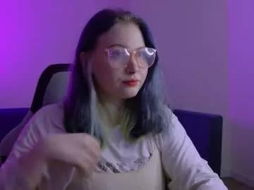 Check out 21 years old geistermadchen from Chaturbate geistermadchen from Chaturbate