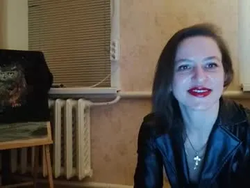 gentlemuse1 — Hi I am #new here and very #shy all about me u can know in PM ( #natural #milf #nonude) Goal: Support me please  [3 tokens remaining]