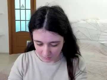 ginablum — hiiii #18 #smalltitties #sexygirl #nonude [1500 tokens remaining]