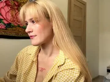 hannah_levis_ — GOAL: sexy dance [50 tokens remaining] PVT price is lower #milk #blonde #bigboobs #milf #feet