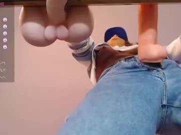 hat_girl on Chaturbate 