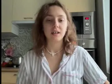 holydori on Chaturbate