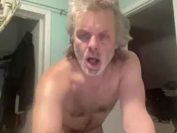 howlingatnothing on Chaturbate