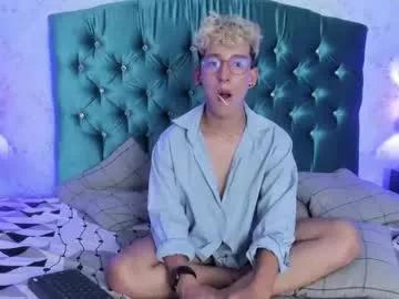 iangel_ on Chaturbate 