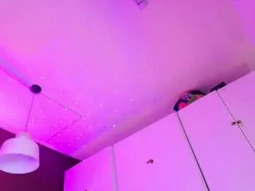 Freechat inndrahot on Chaturbate