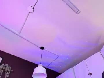 Freechat inndrahot on Chaturbate