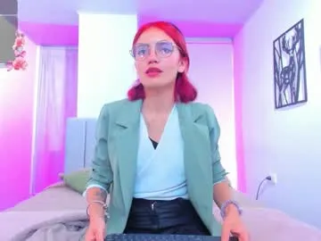 jade7_ on Chaturbate