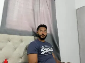 jason_fenix — shirt off [25 tokens left] #ebony  , #beard , #bbc , #muscle  , #uncut