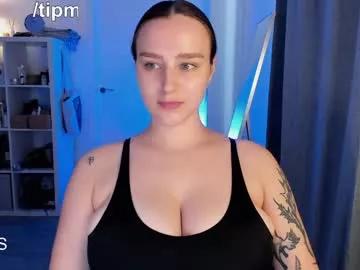Discover hot camwhore Joliejoy joliejoy from Chaturbate