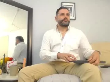 jonas_beard1 on Chaturbate