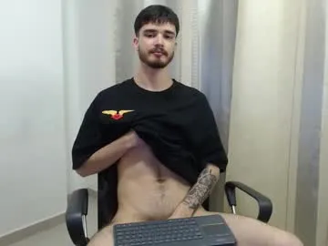 joseh0se — Cum show #bigcock #master #uncut #hairy #cum [777 tokens remaining]