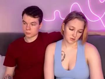 Explore amazing stripper Julielourens julielourens from Chaturbate