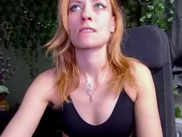 karoline121 on Chaturbate