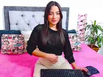 katikloving — Horny girl with a big fat ass  - Multi Goal: I spank your ass with both hands in leggings doggy style for you [60 tokens left] #latina #anal #leggings #natural #18