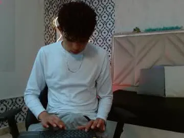 keahi_tay — GOAL: suck fingers [67 tokens remaining] Hi guys make me cum with your tips ... if you love me tip me 5  55  555  5555 gay #ass #hairy #femboy #twink