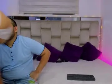 kimandnate — fuck hard reverse cowgril  #TEEN #LATINA #COUPLE #BIGTITS #BIGASS [726 tokens remaining]