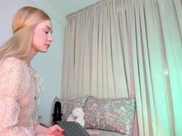 kitty__sophie on Chaturbate