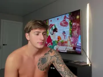 krishort on Chaturbate