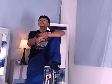 kyle_dimons — Help me warm up... I'm a little shy  [200 tokens left] #new #gay #shy #cute #cum