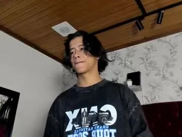 labrinthteasing on Chaturbate