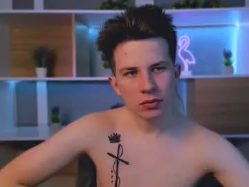 leo_valor — GOAL: make my day happy [1500 tokens remaining] Welcome to my room! #bigcock #18 #pvt #young #ass