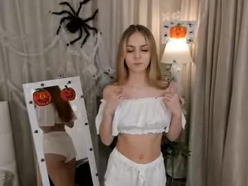 Explore sexy escort Leviavillat leviavillat from Chaturbate