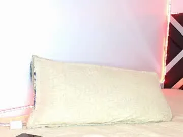 levy_steve — CUMM [499 tokens left] Fireworks & fantasies// #MONSTERCOCK// #BIGLOAD #18 #straight #monstercock #bigcock #feet