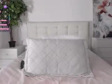 lexiflower1 — HelloGoai;  get naked and squirt #redhead #mature #bigass #bbw #hairy [414 tokens remaining]