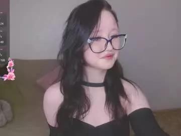 lilhornyprincess on Chaturbate 